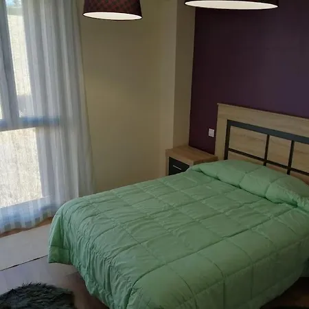 Amplio En - Margas Pirineo Aragones شقة